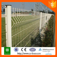 Pvc coated metal mesh fence